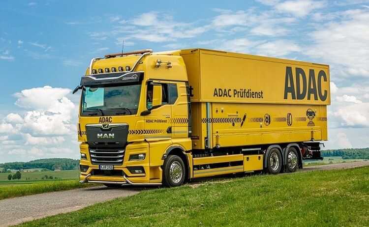 ADAC Prüftruck: Zum Vergrößern auf Bild klicken